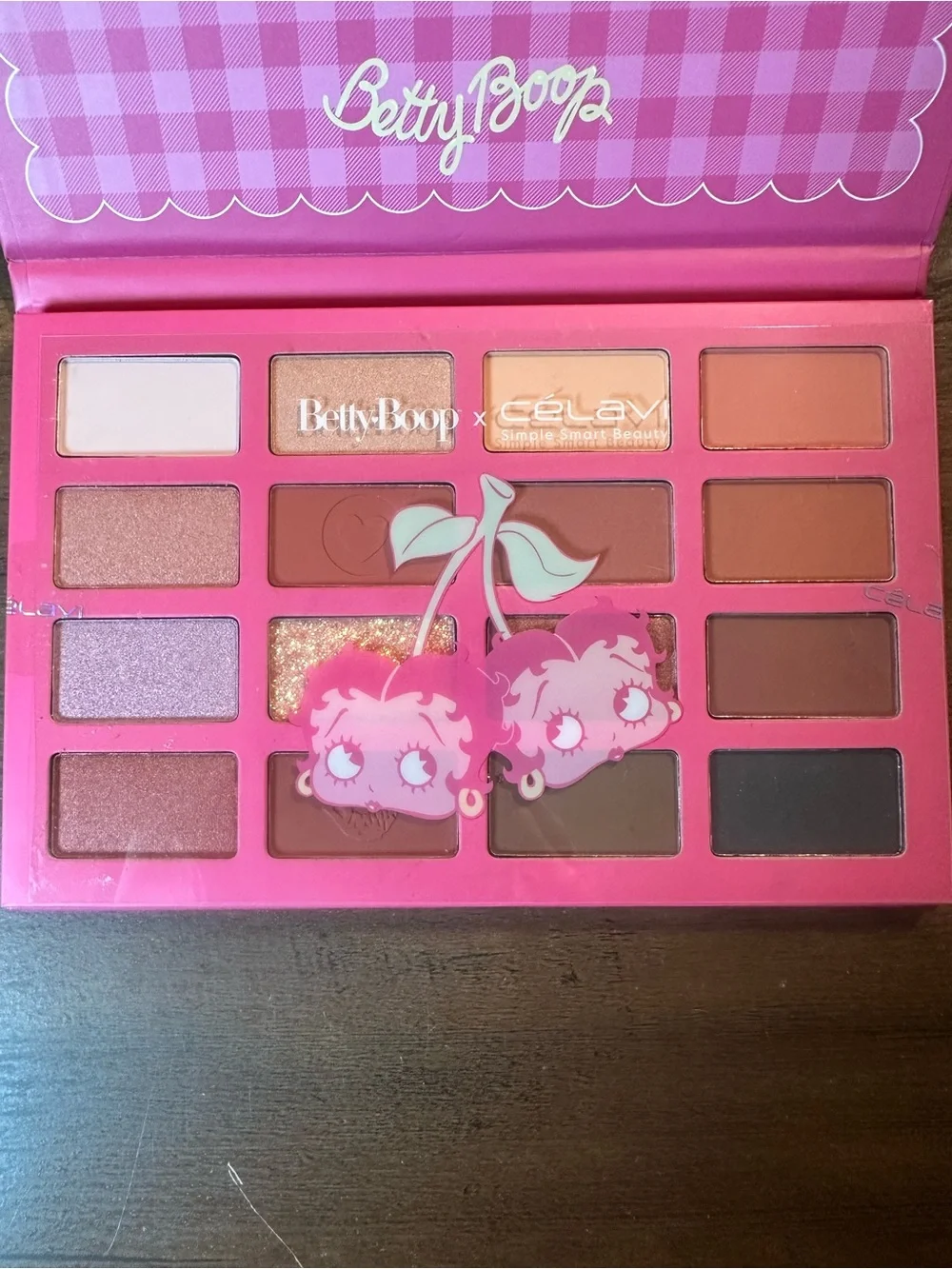 Betty Boop X Celavi Cherry Bomb 16 Shade Face Color Palette NEW